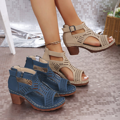 Sandales Ajourées à Talons Carrés